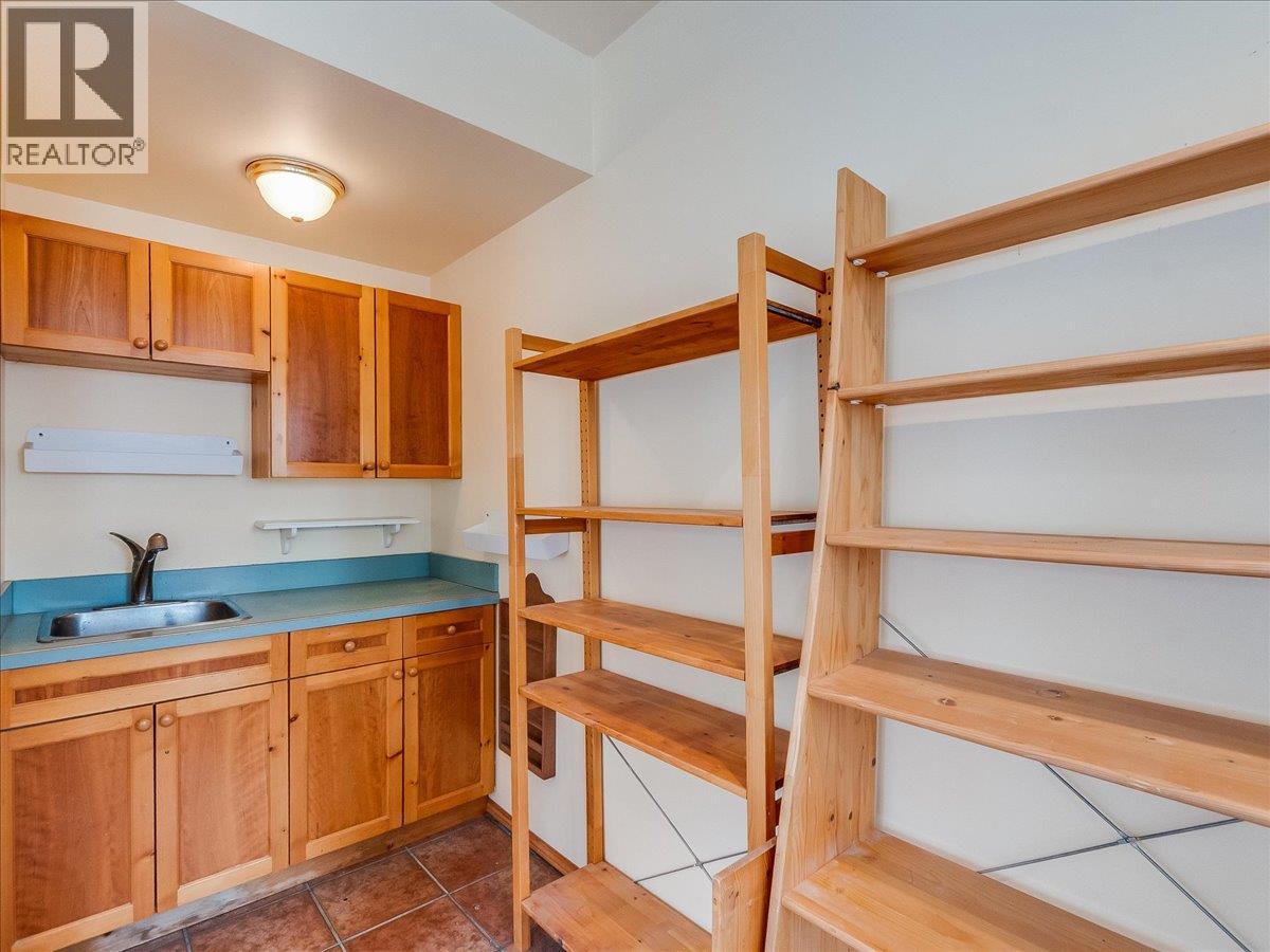 702 Munro Street, Nelson