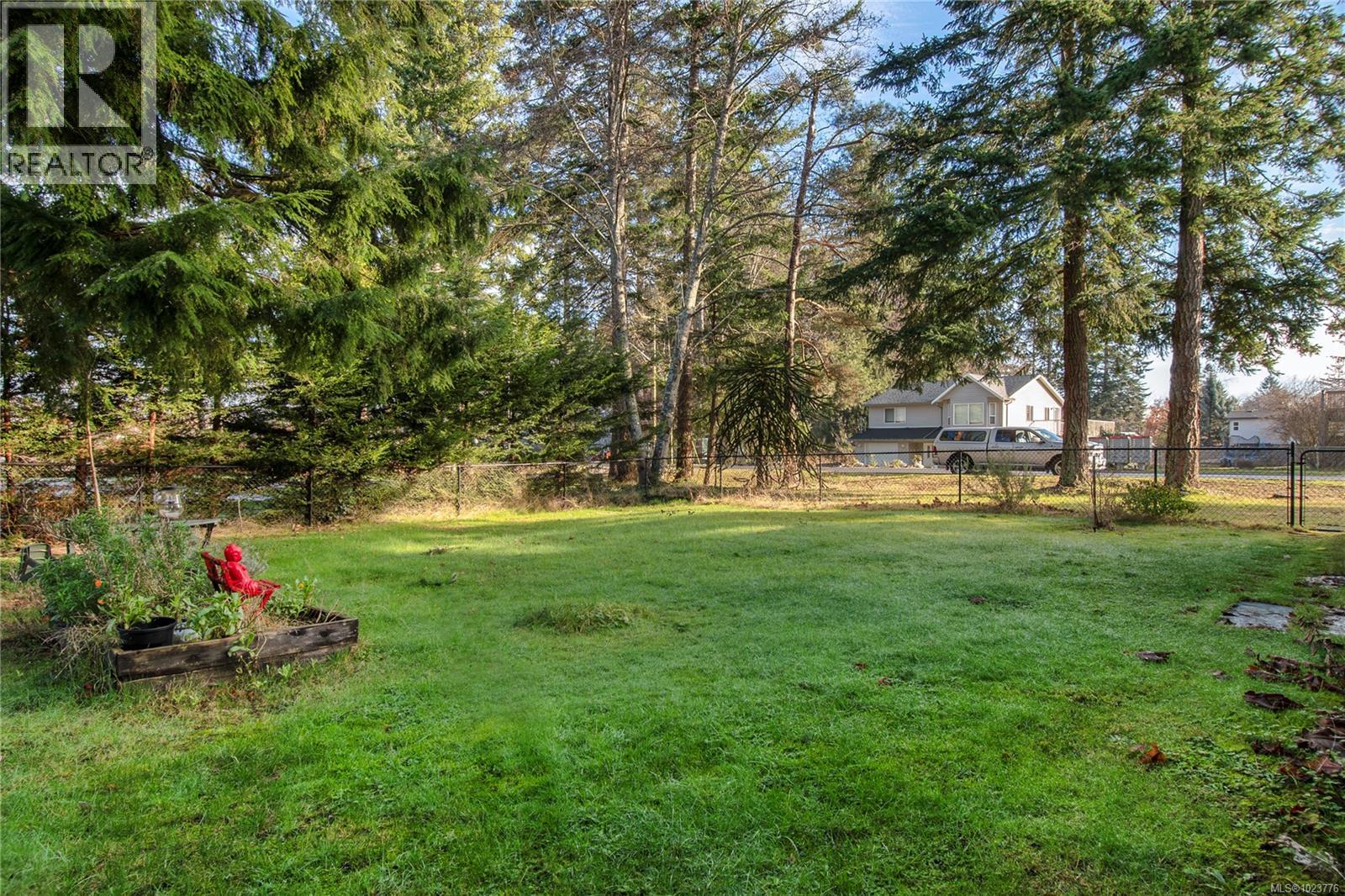 360 Harrogate Rd, Campbell River