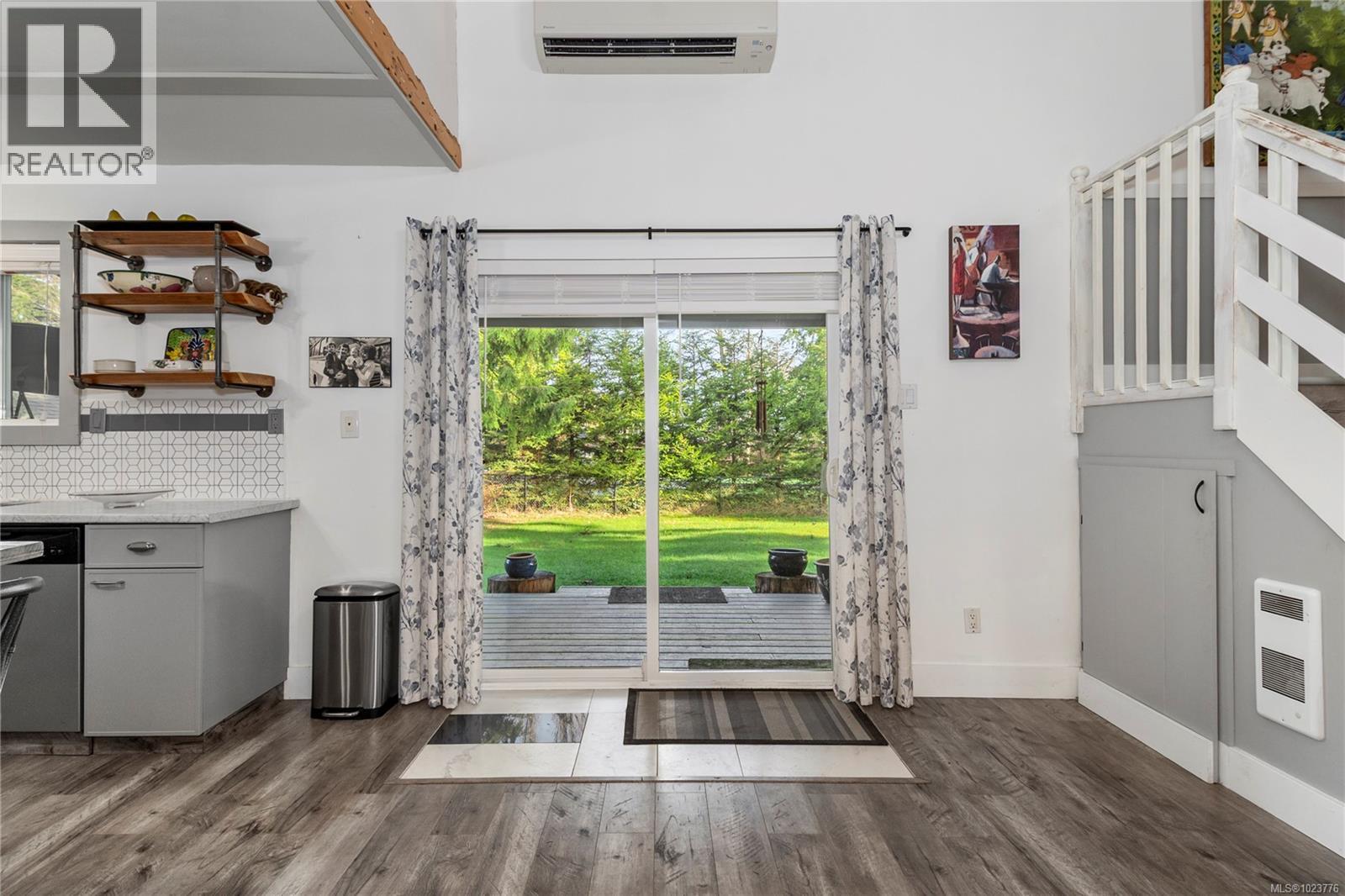 360 Harrogate Rd, Campbell River