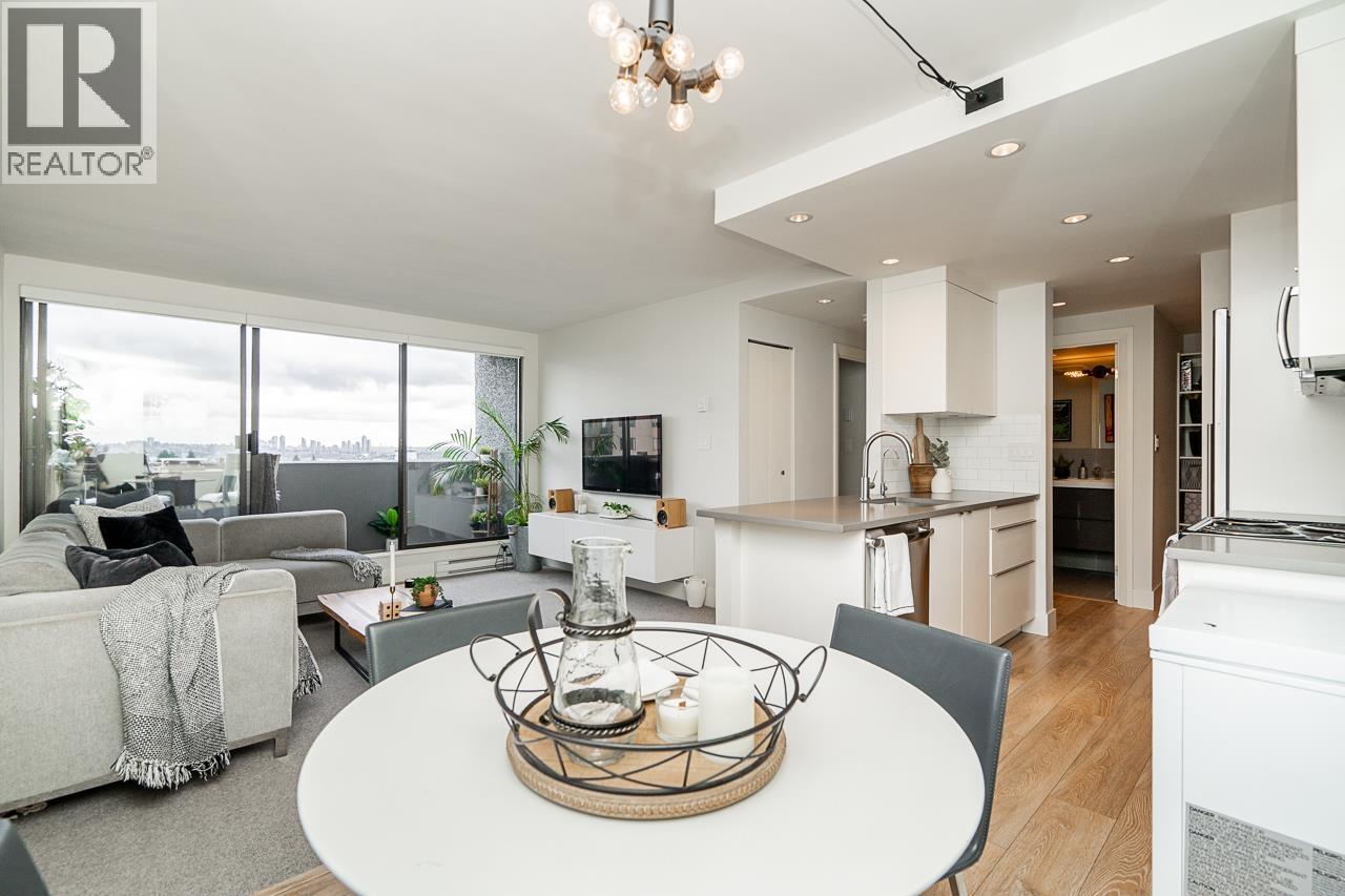 1202 110 W 4TH STREET, North Vancouver