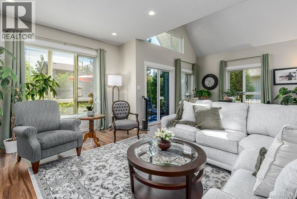 56 700 Lancaster Way, Comox