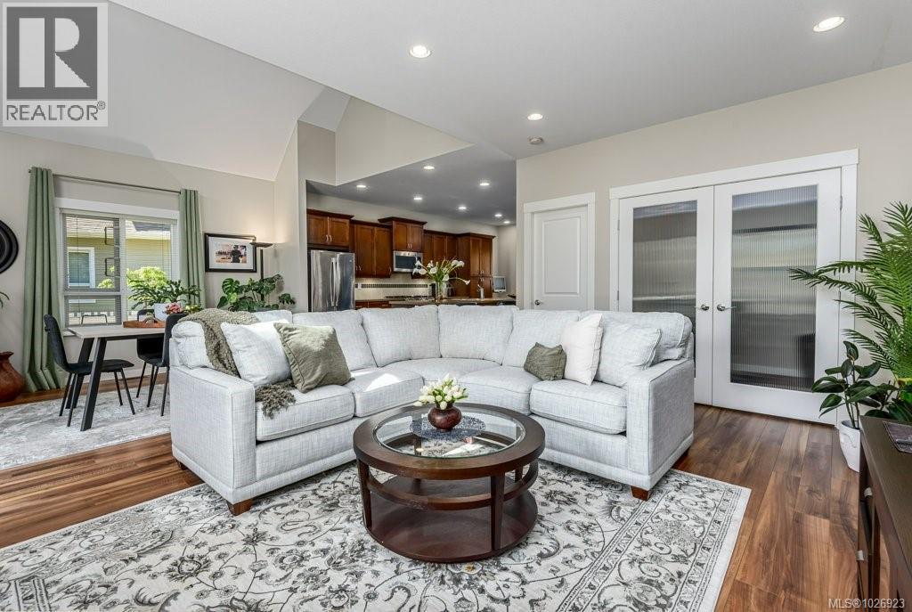 56 700 Lancaster Way, Comox