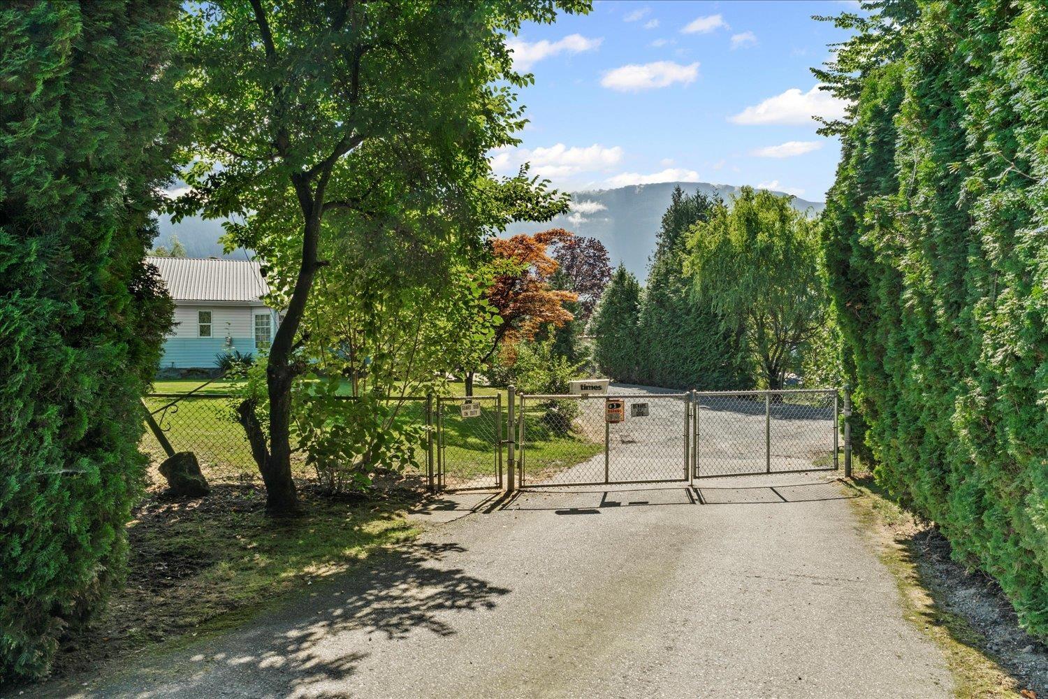 9950 NELSON ROAD, Rosedale, Rosedale