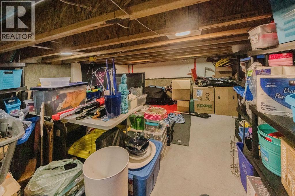 835 AURORA WAY, Gibsons