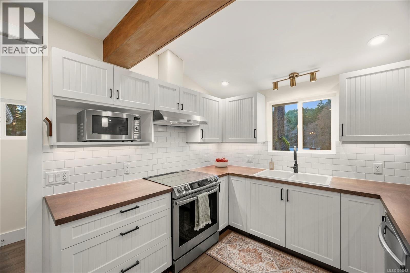 3729 Dallimore Rd, Metchosin