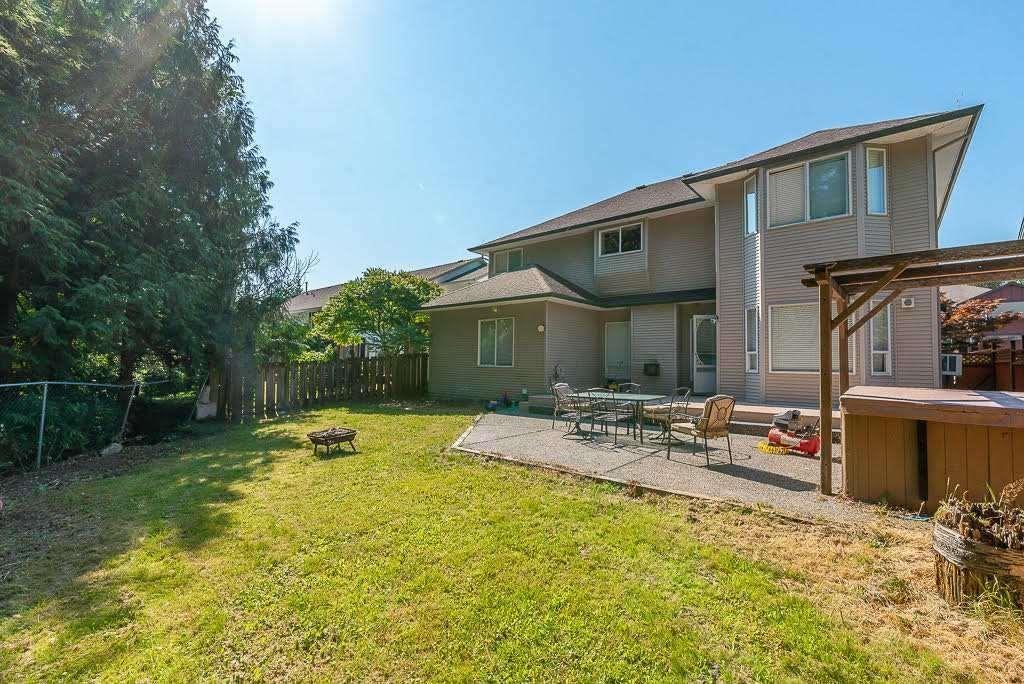 8004 MELBURN DRIVE — photo 20