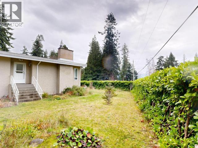 3004 PEBBLE BEACH ROAD, Powell River