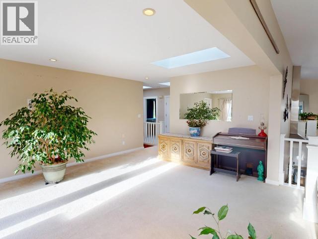 3004 PEBBLE BEACH ROAD, Powell River