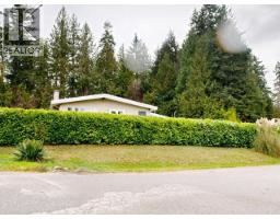 Bedroom - 3004 Pebble Beach Road, Powell River, BC V8A0R5 Photo 10