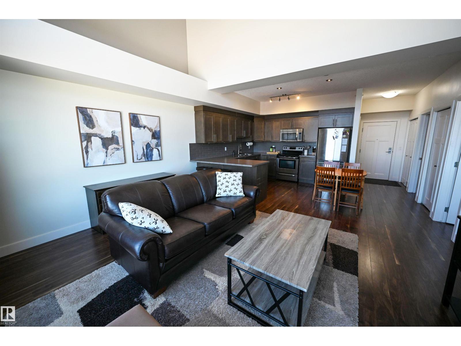 #302 279 Wye RD, Sherwood Park