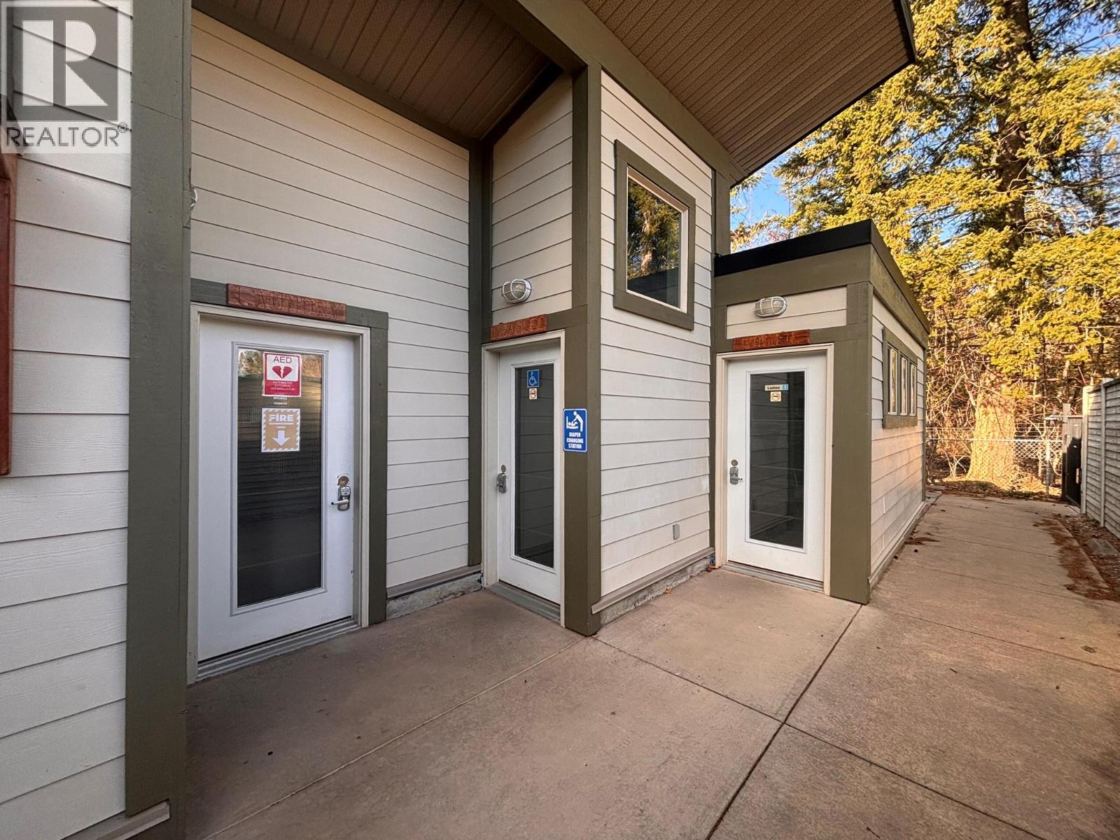  1131 Pine Grove Road, Scotch Creek