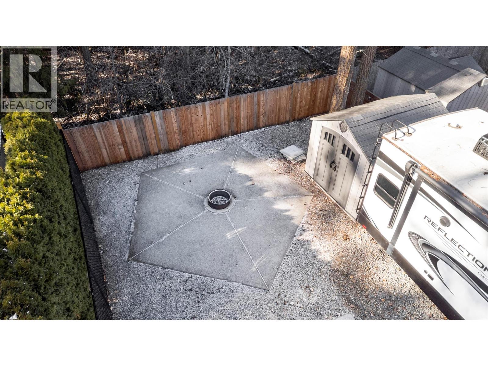  1131 Pine Grove Road, Scotch Creek