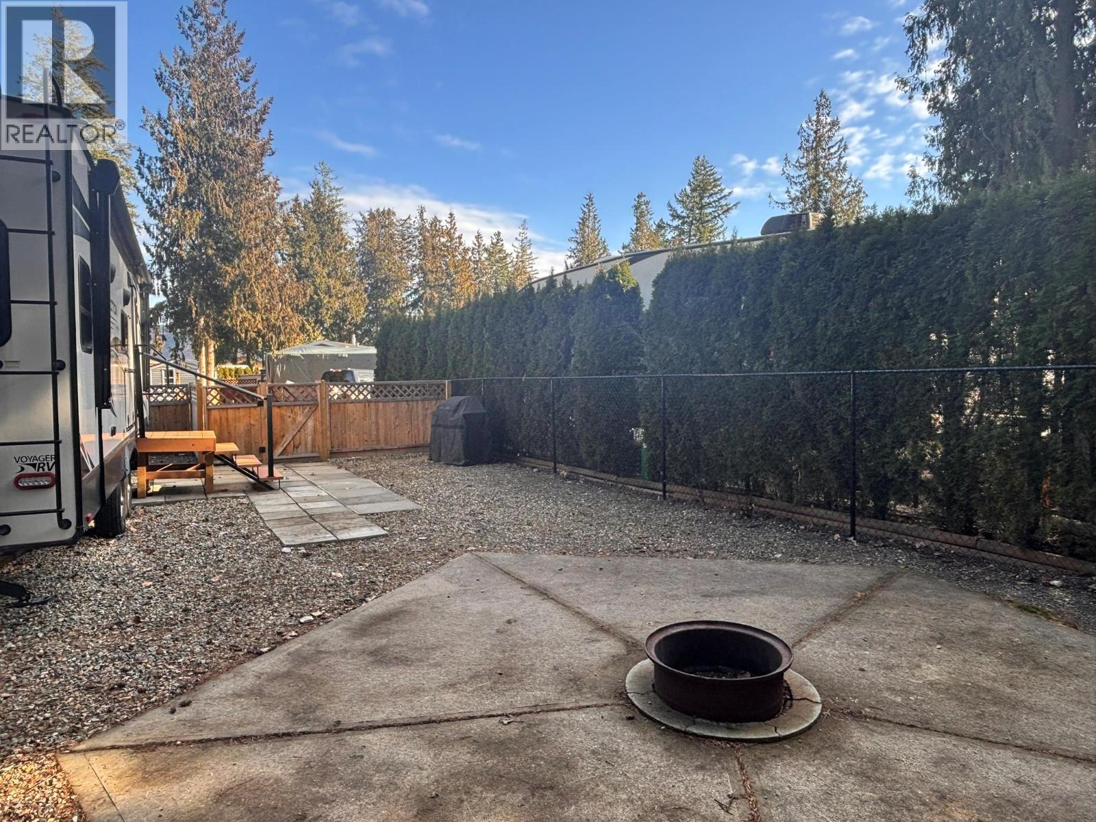  1131 Pine Grove Road, Scotch Creek