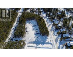 1424 Granite Drive, Golden, BC V0A1H0 Photo 11
