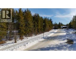 1424 Granite Drive, Golden, BC V0A1H0 Photo 14