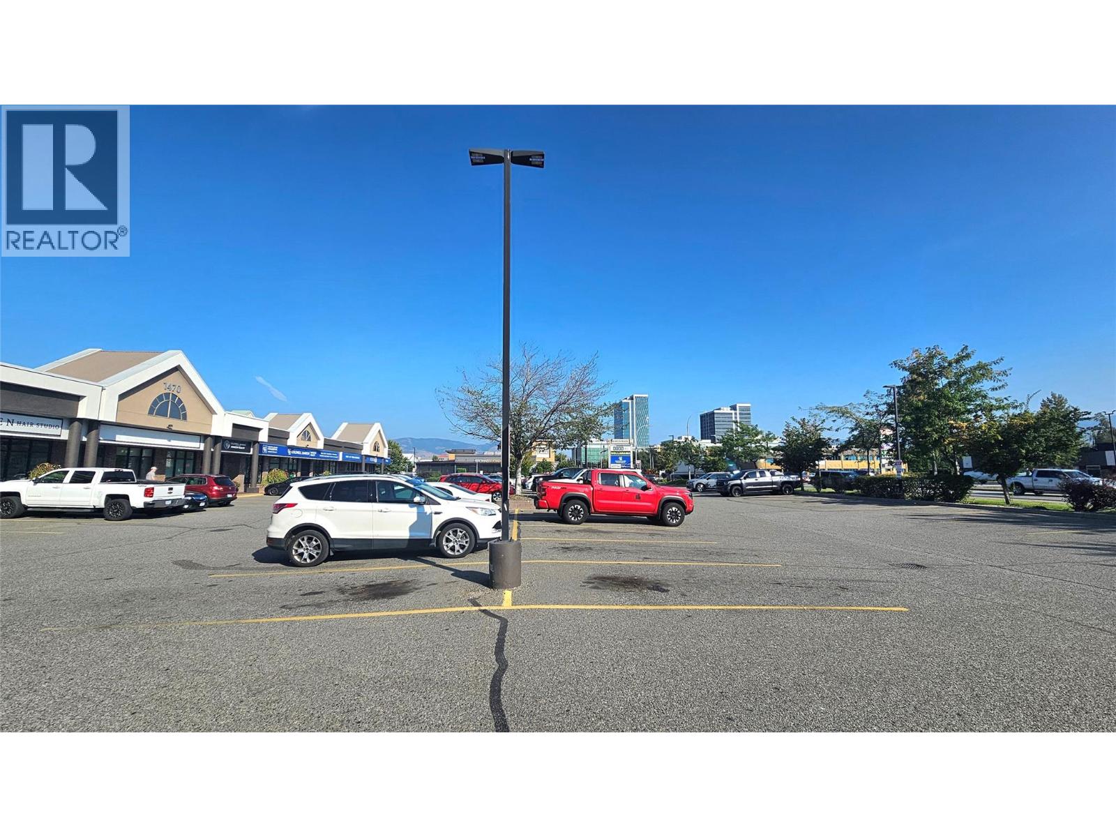 7 1470 Harvey Avenue, Kelowna