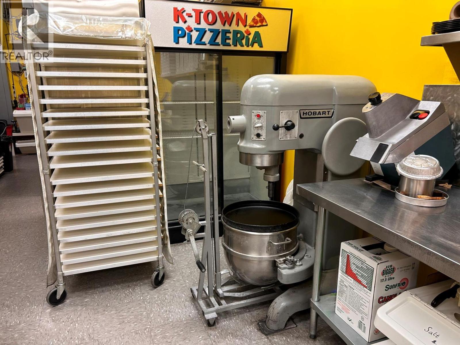 7 1470 Harvey Avenue, Kelowna