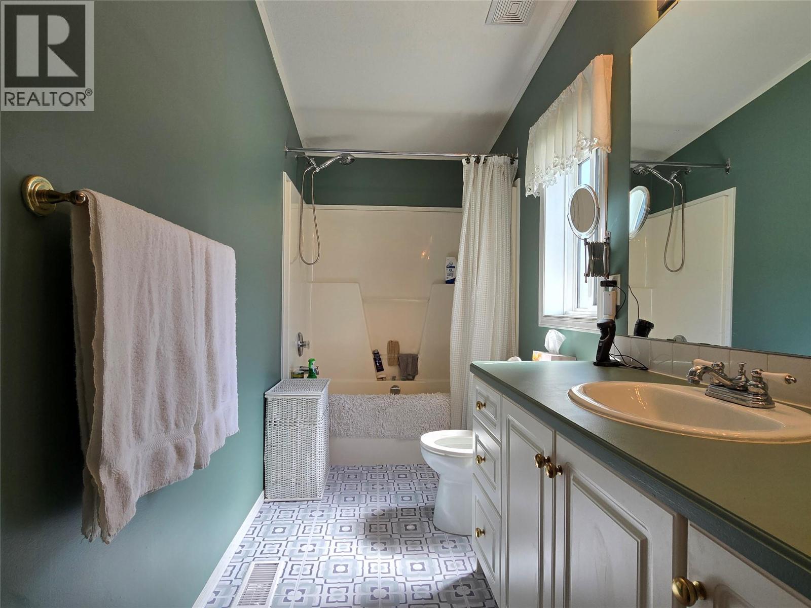 1526 CUMMING BOULEVARD - 18