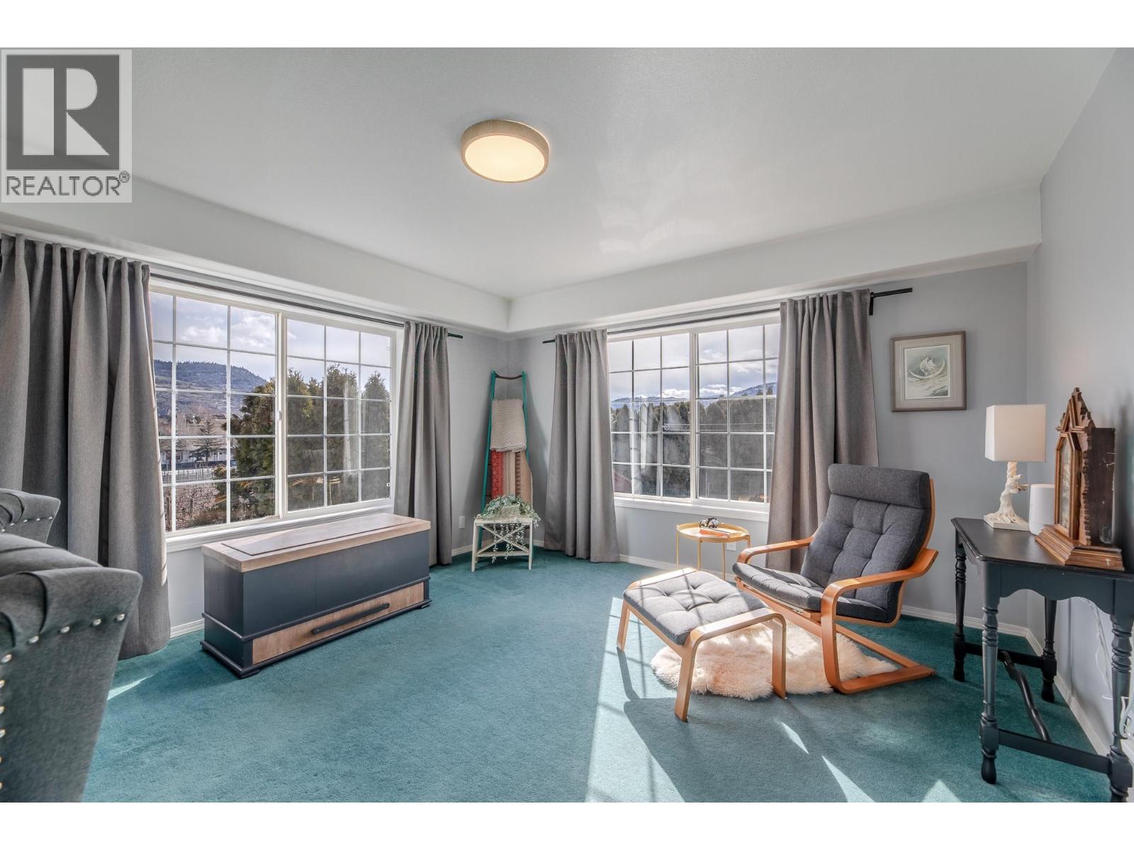  445 Road 5 Other, Oliver