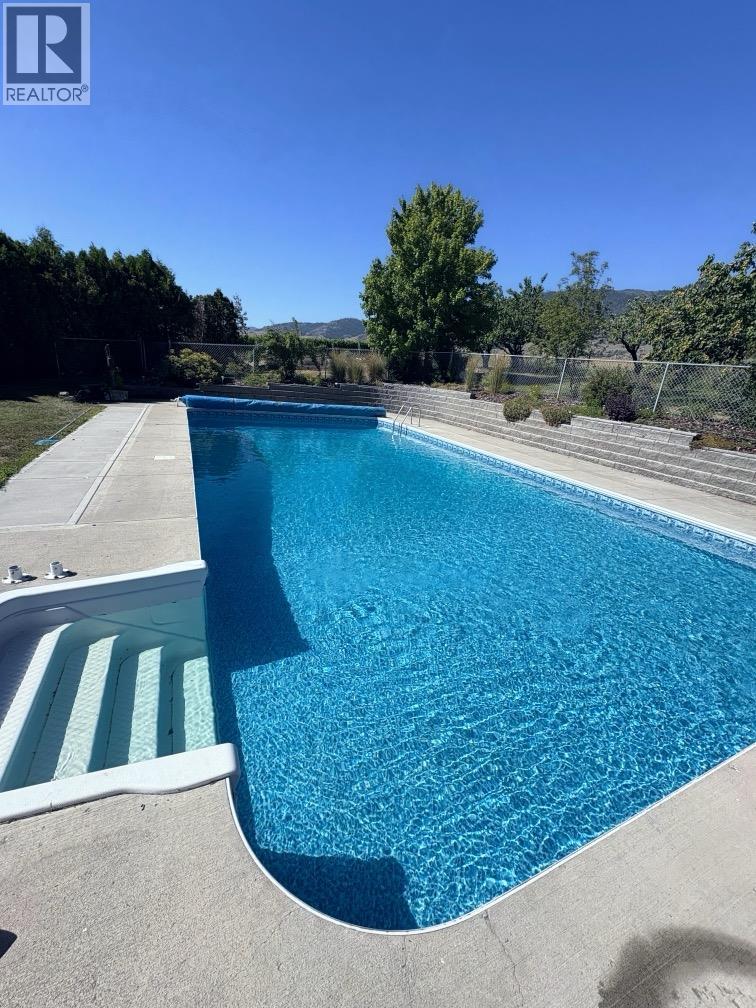  445 Road 5 Other, Oliver