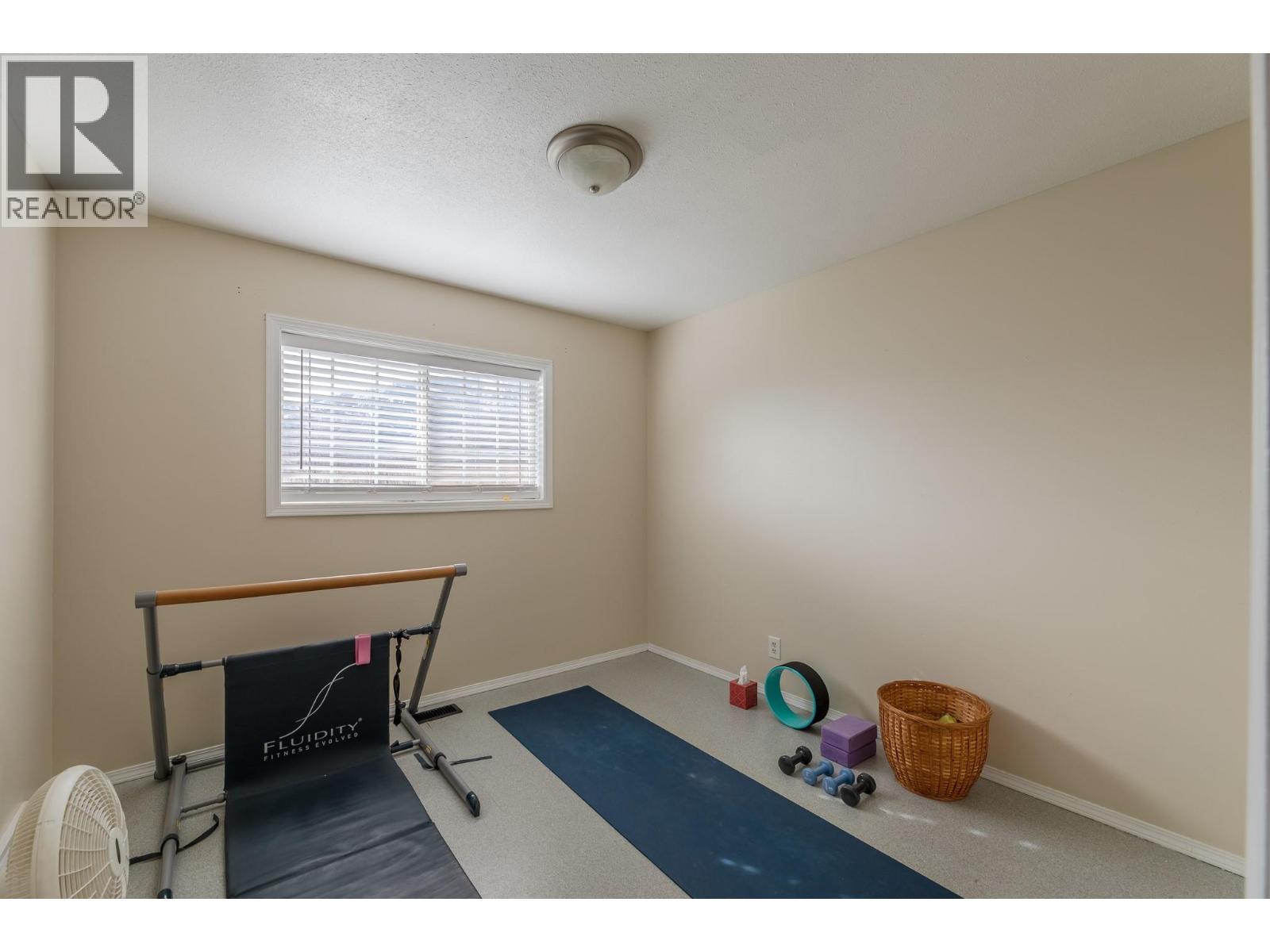  445 Road 5 Other, Oliver