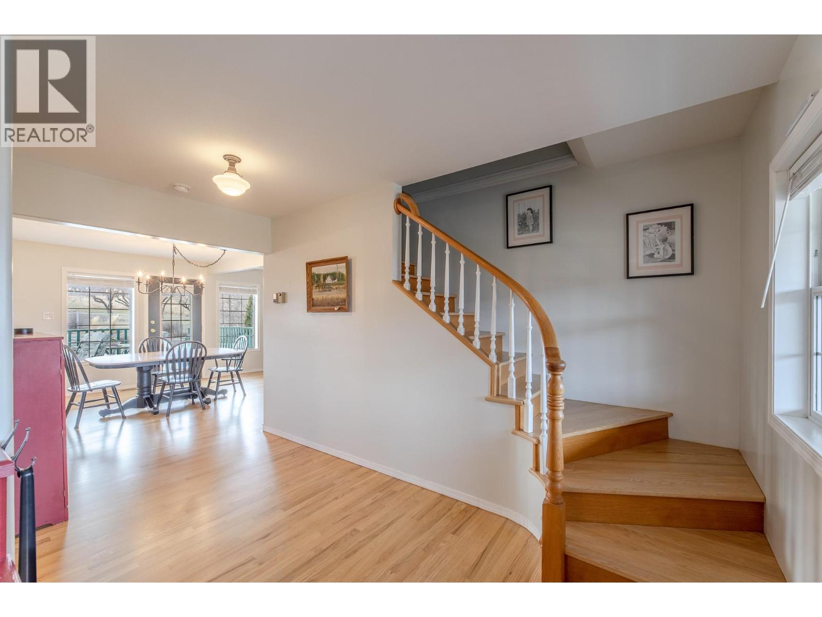  445 Road 5 Other, Oliver