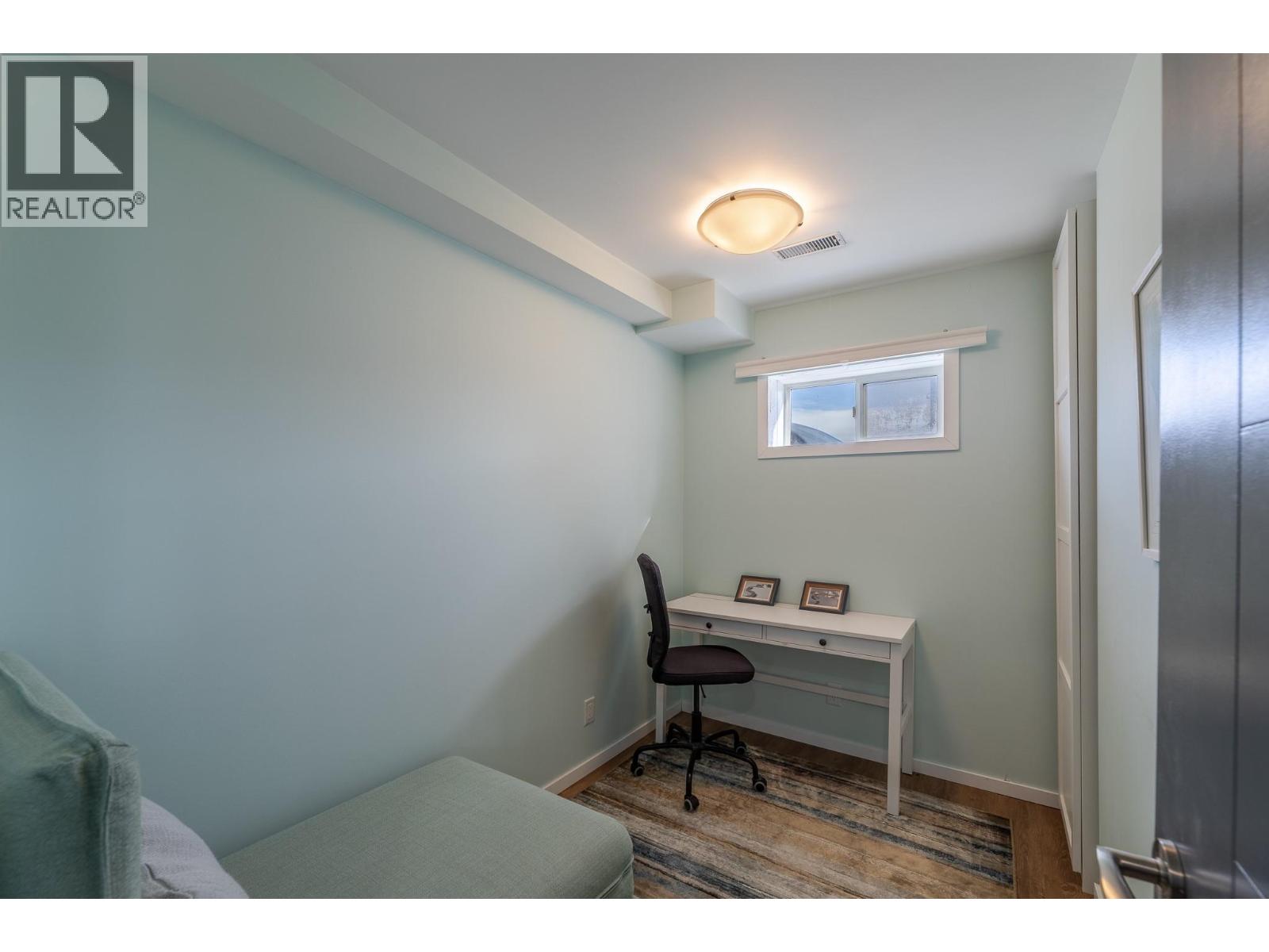  445 Road 5 Other, Oliver