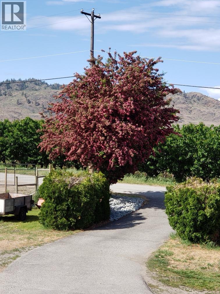  445 Road 5 Other, Oliver