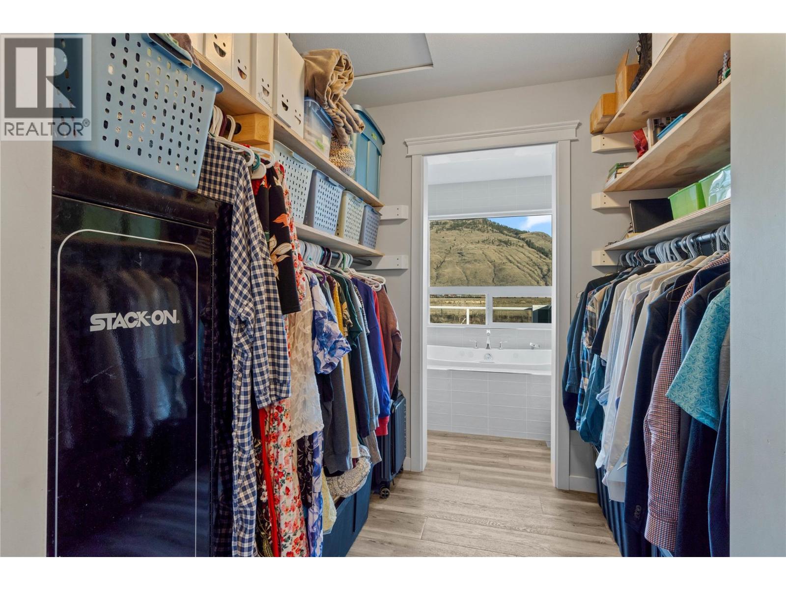  829 WOODRUSH Drive, Kamloops