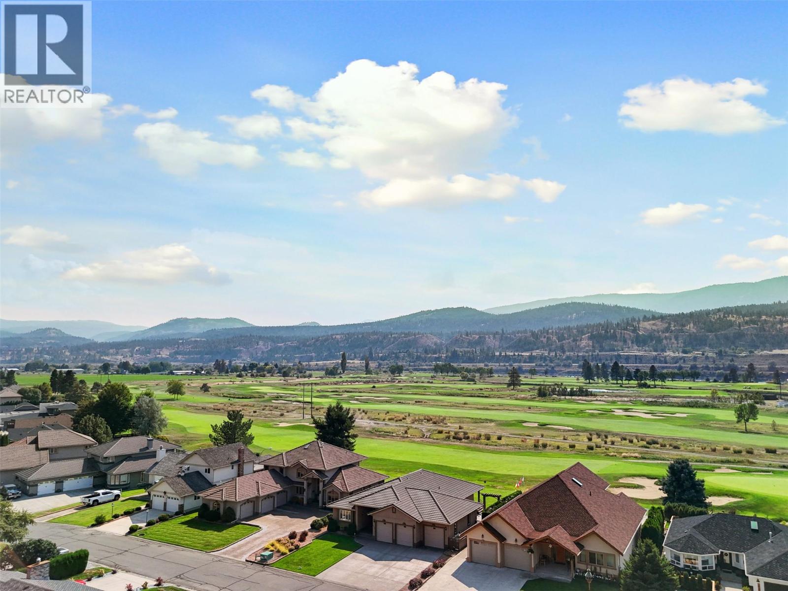  413 Nueva Wynd, Kamloops