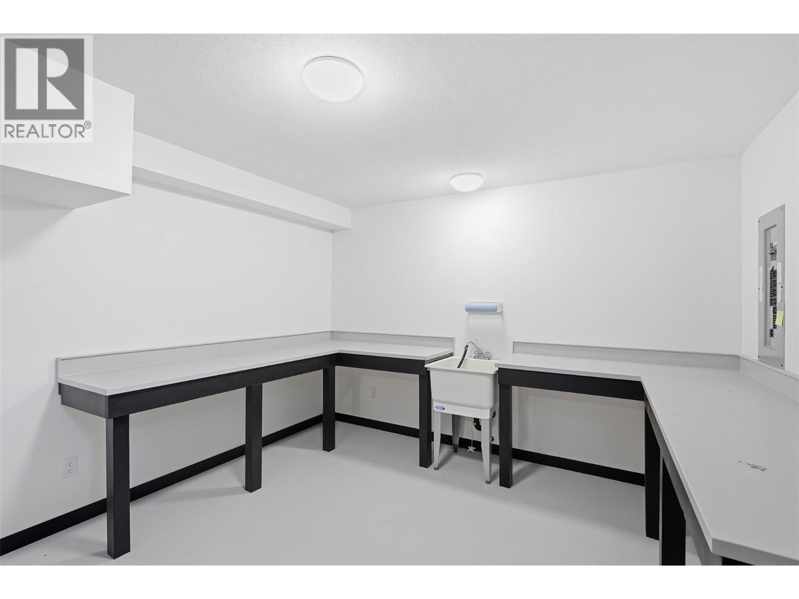  413 Nueva Wynd, Kamloops