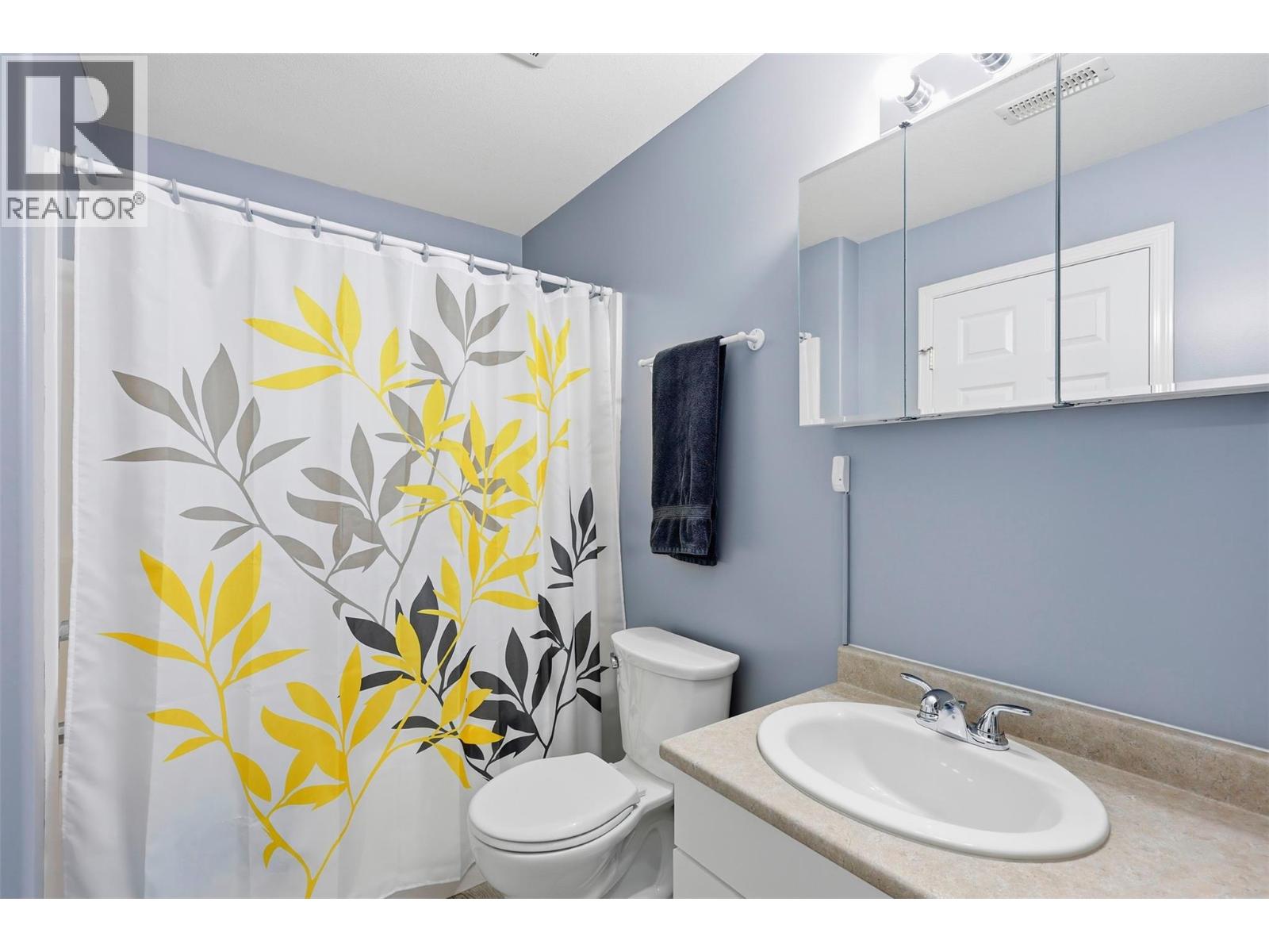  413 Nueva Wynd, Kamloops