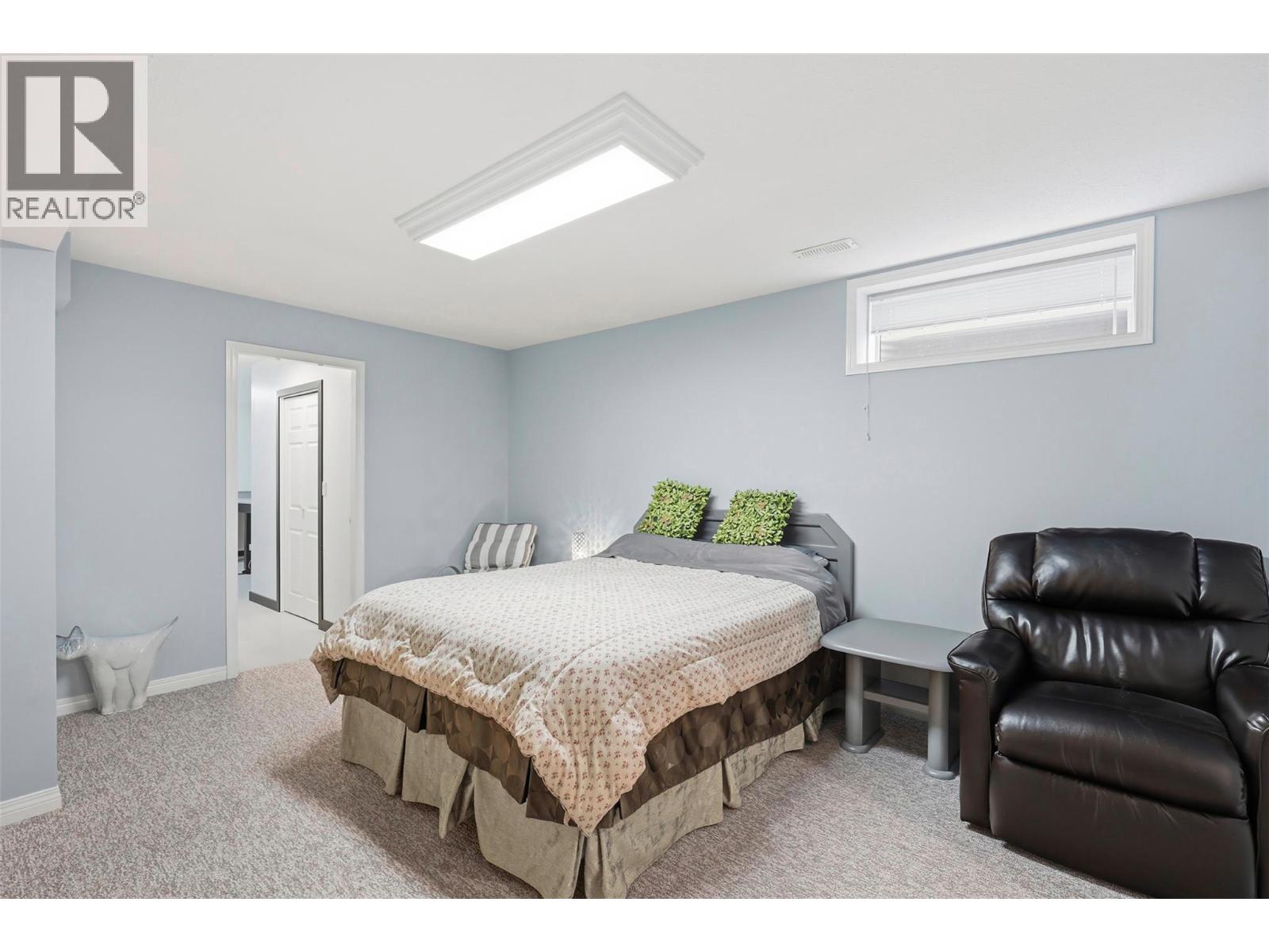  413 Nueva Wynd, Kamloops