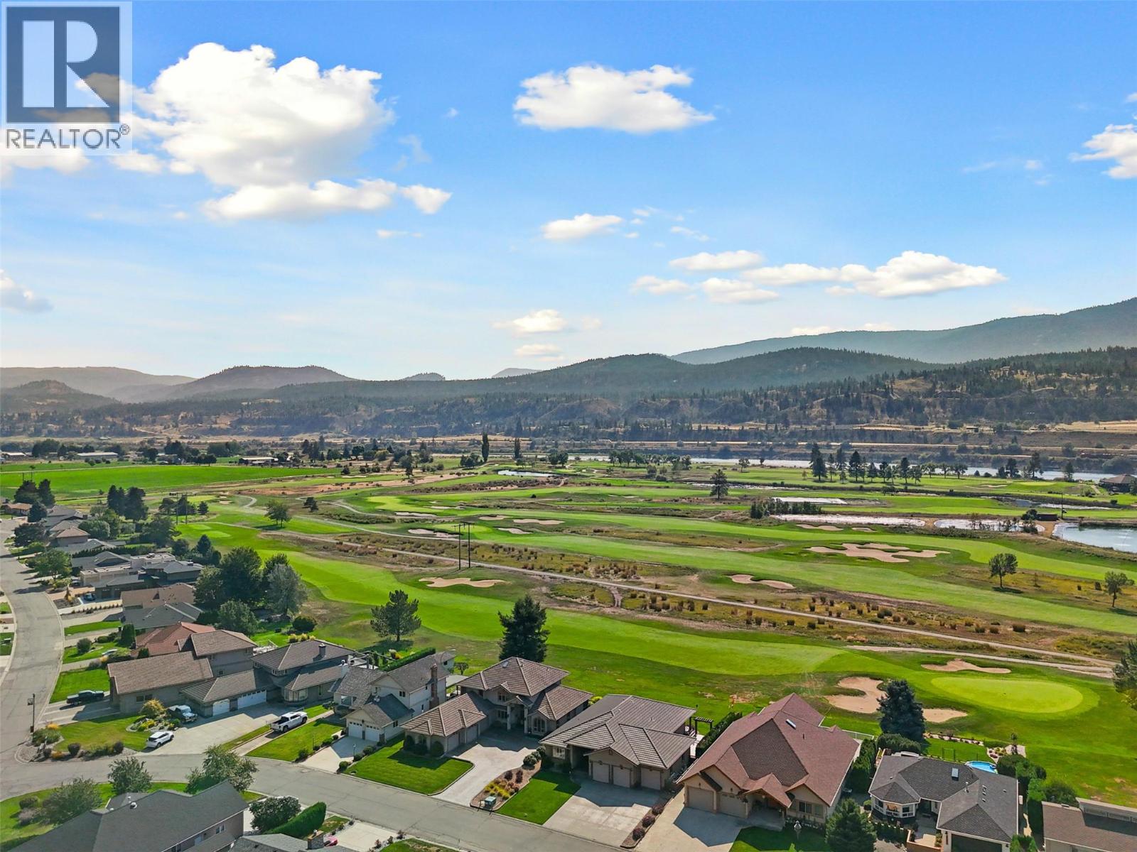  413 Nueva Wynd, Kamloops