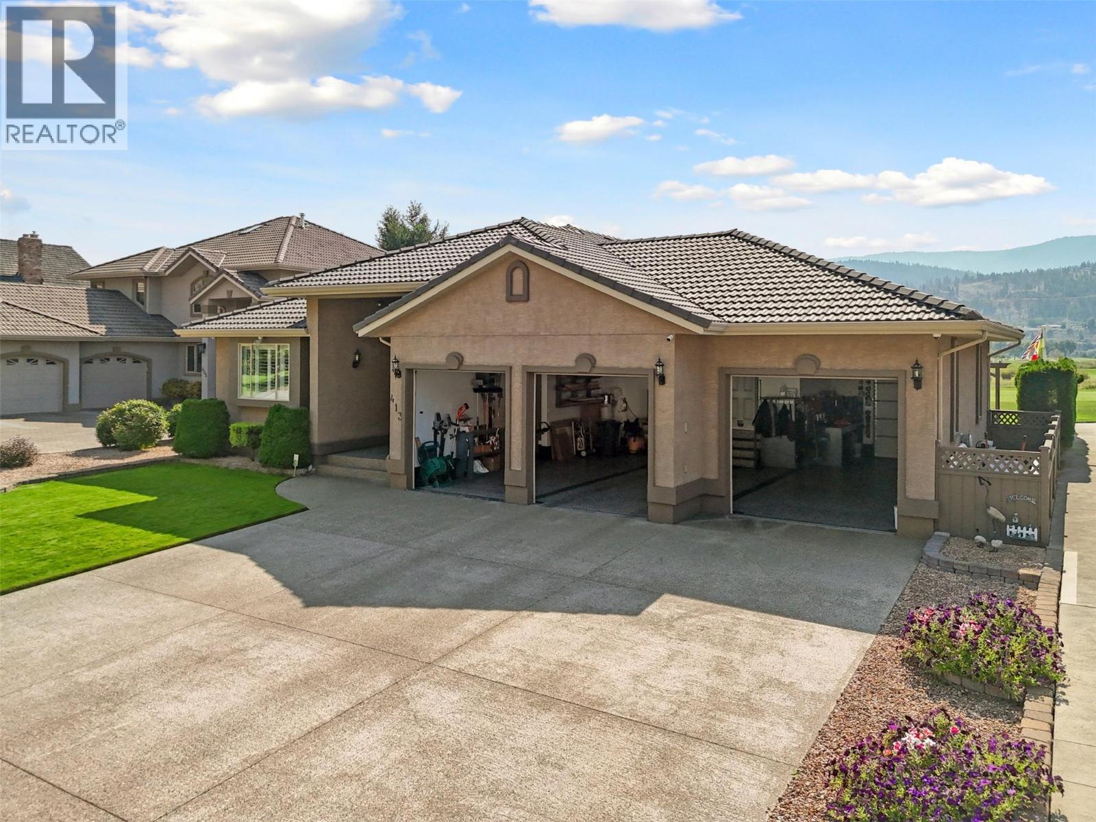  413 Nueva Wynd, Kamloops