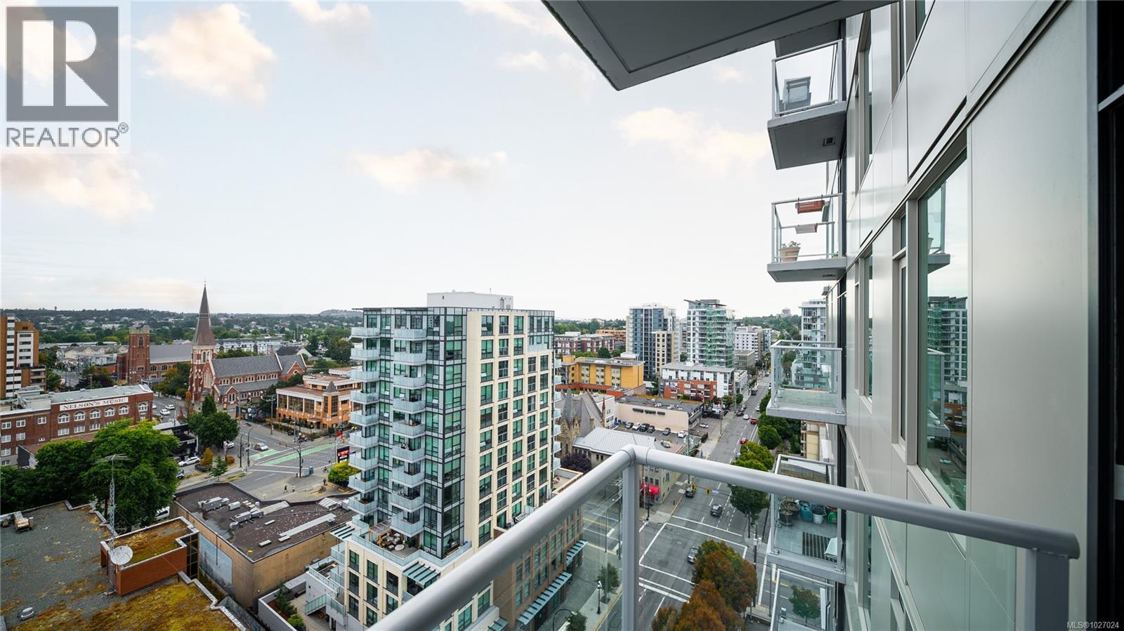 1606 845 Johnson Street, Victoria