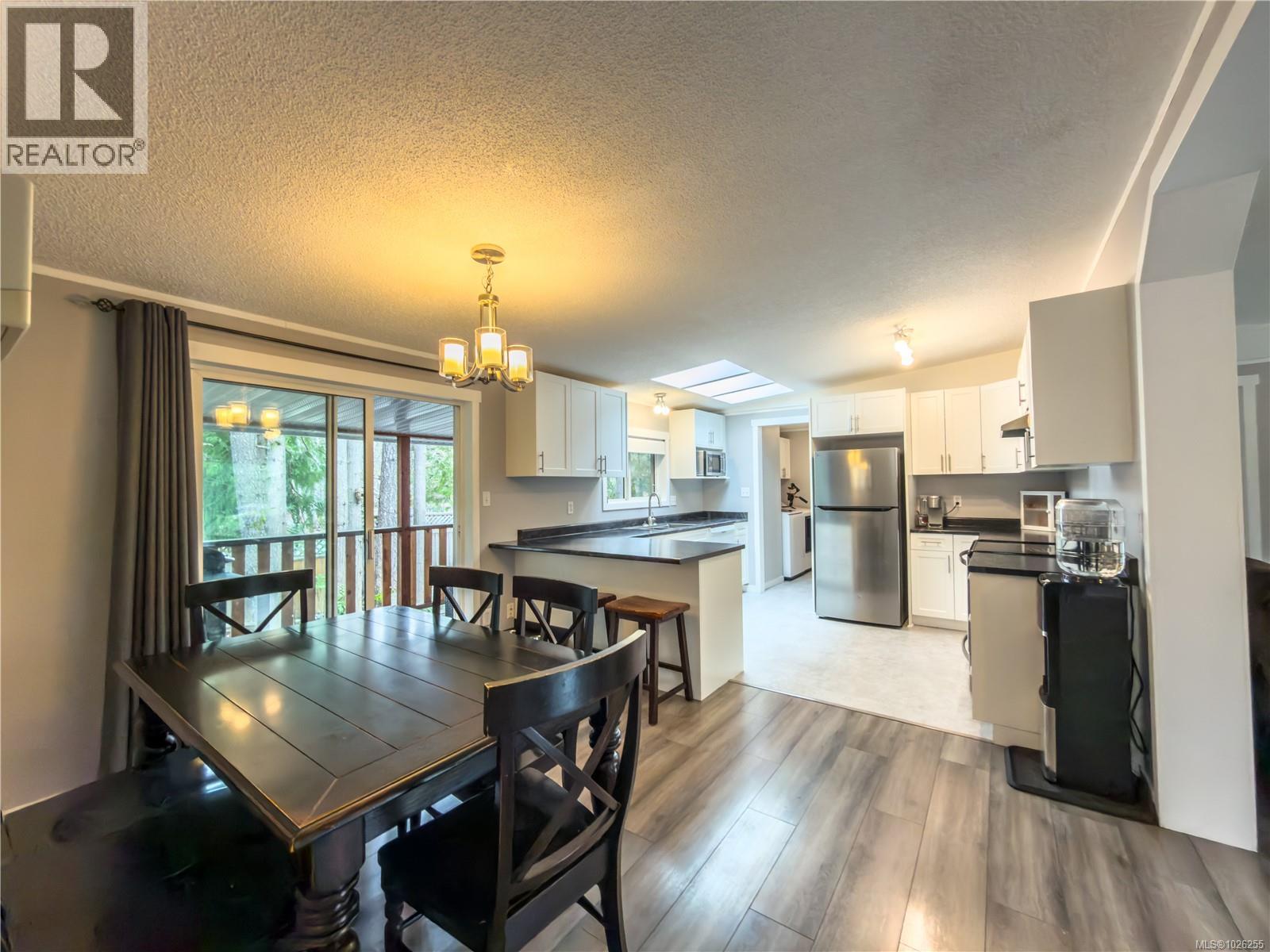 #109 1751 NORTHGATE RD - 7