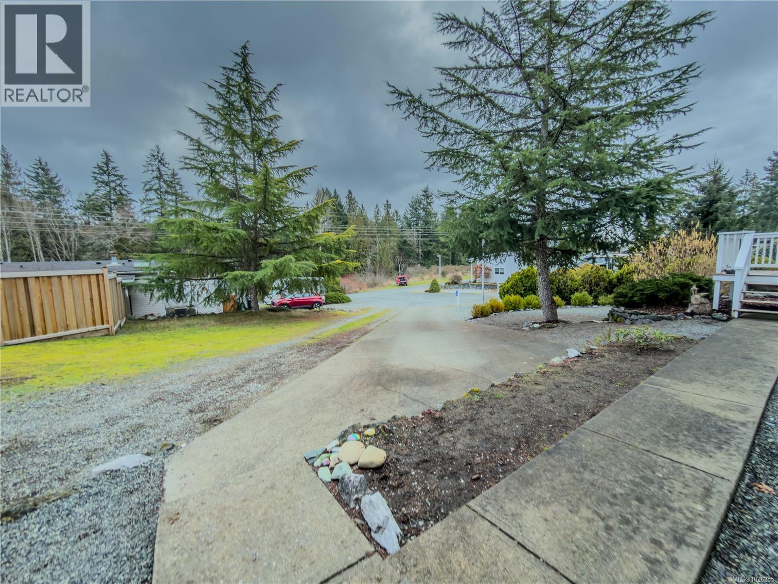 #109 1751 NORTHGATE RD - 33