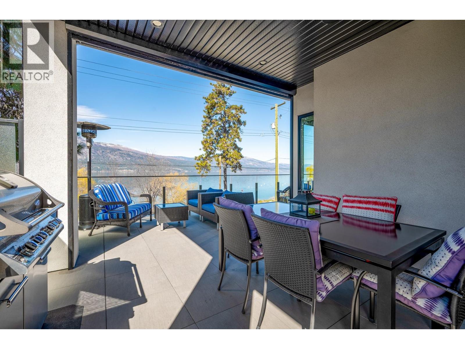 11537 Okanagan Centre Road W - 11