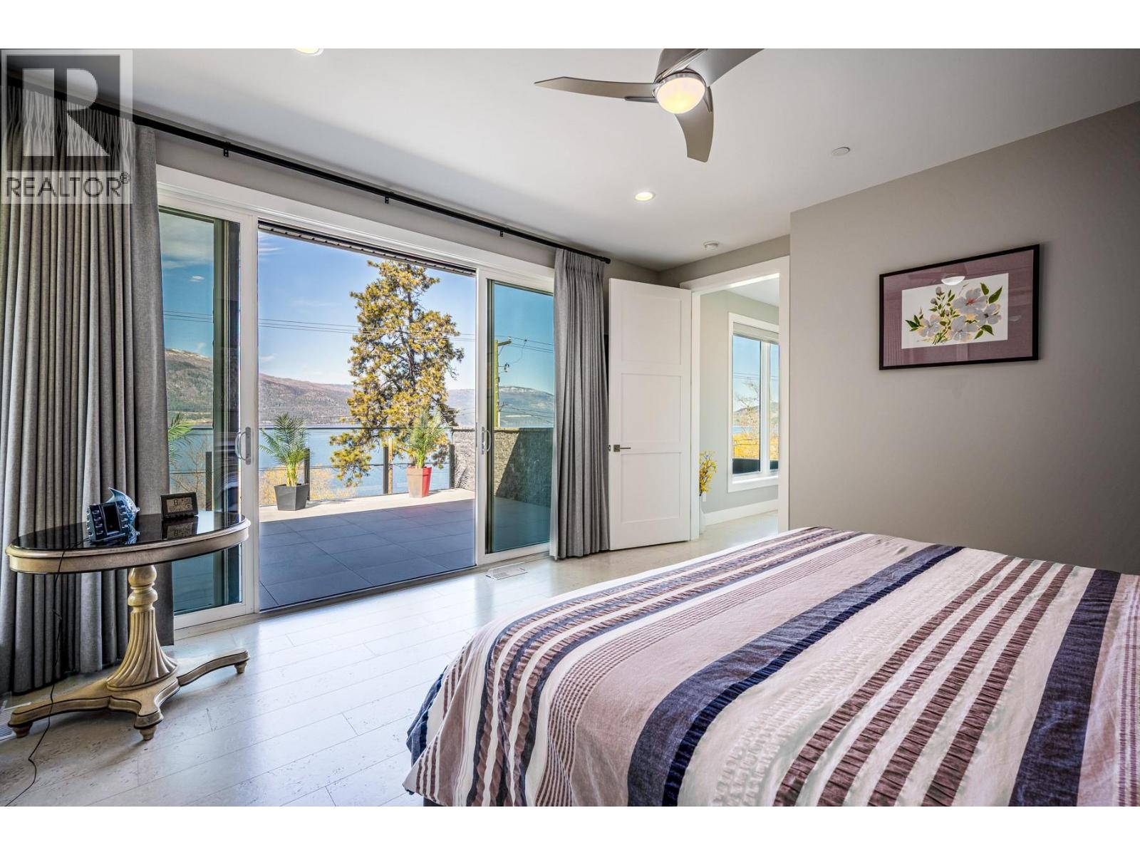  11537 Okanagan Centre Road West, Lake Country