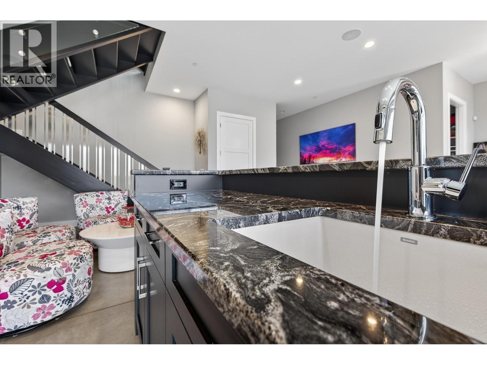  11537 Okanagan Centre Road West, Lake Country