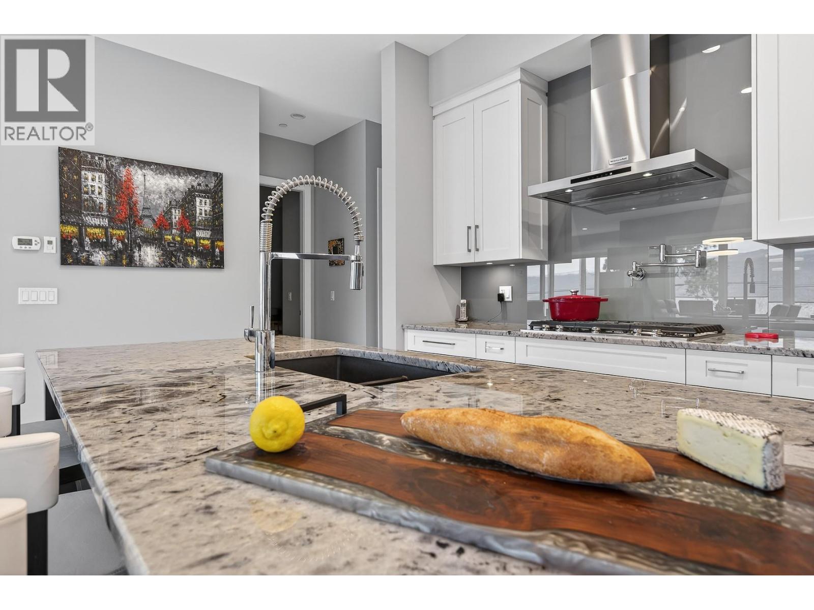  11537 Okanagan Centre Road West, Lake Country