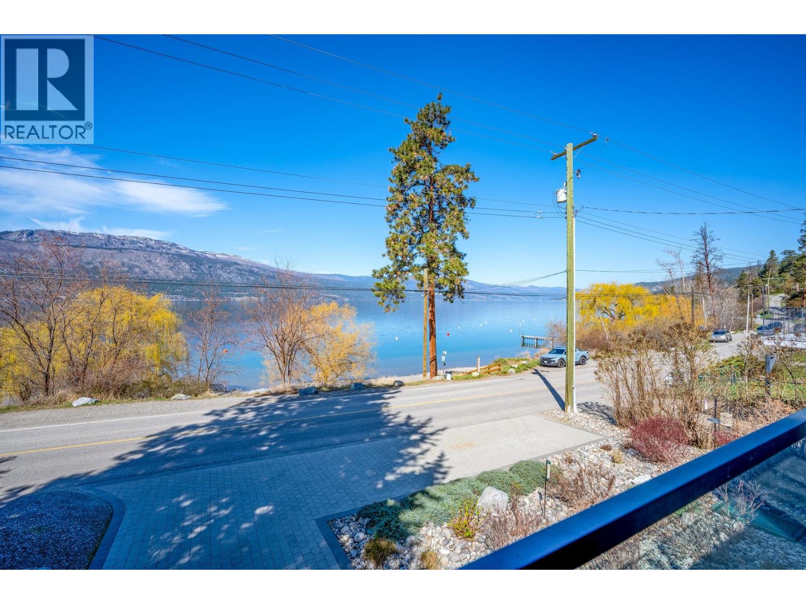  11537 Okanagan Centre Road West, Lake Country
