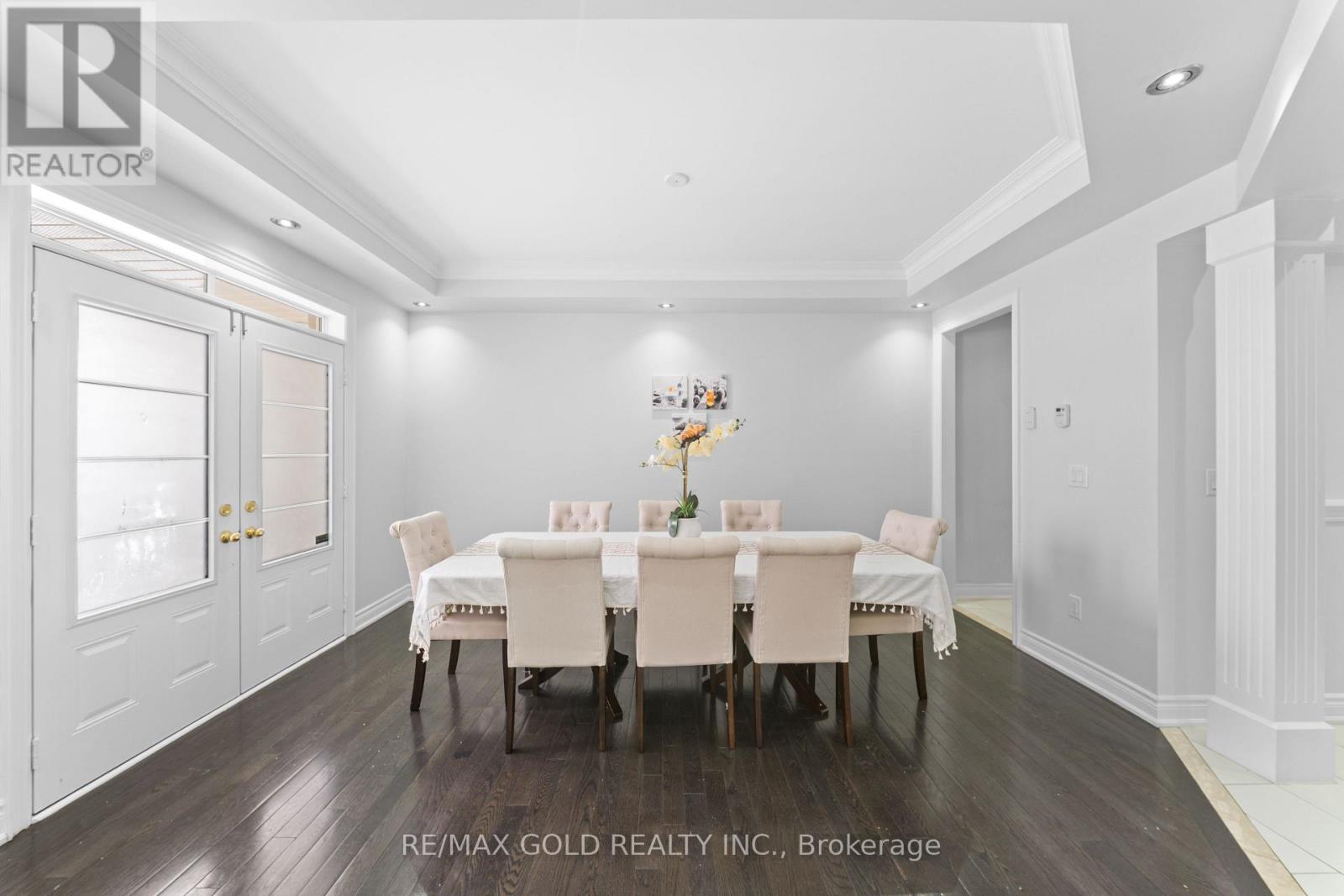 62 BAKERSFIELD ROAD - Photo 5 of 36, Brampton (Vales of Castlemore), Ontario