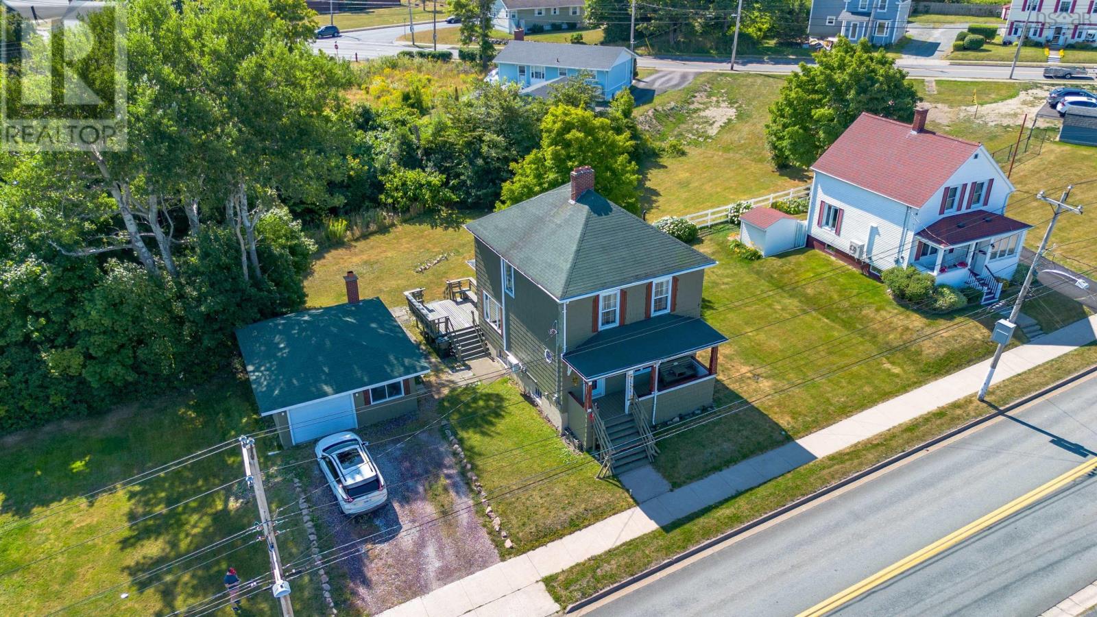 Property 44 of 47 of 279 King Edward Street