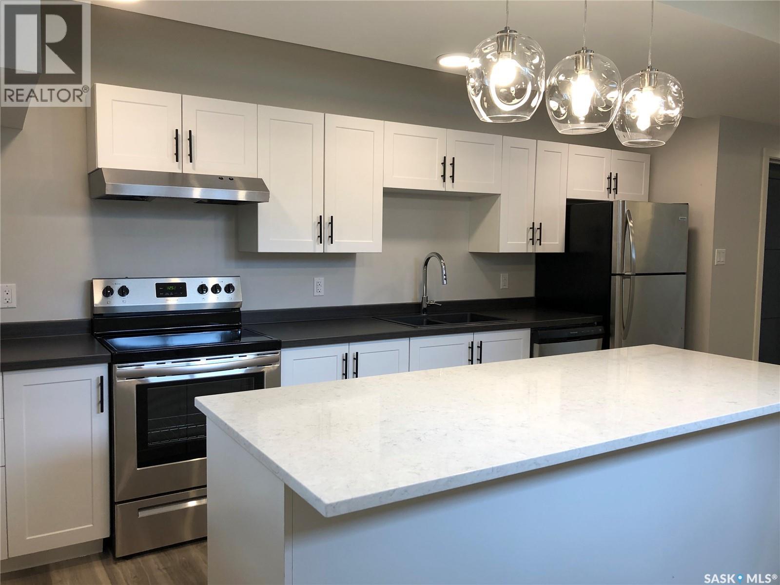 348 27th STREET W - Photo 2 of 23, Prince Albert, Saskatchewan