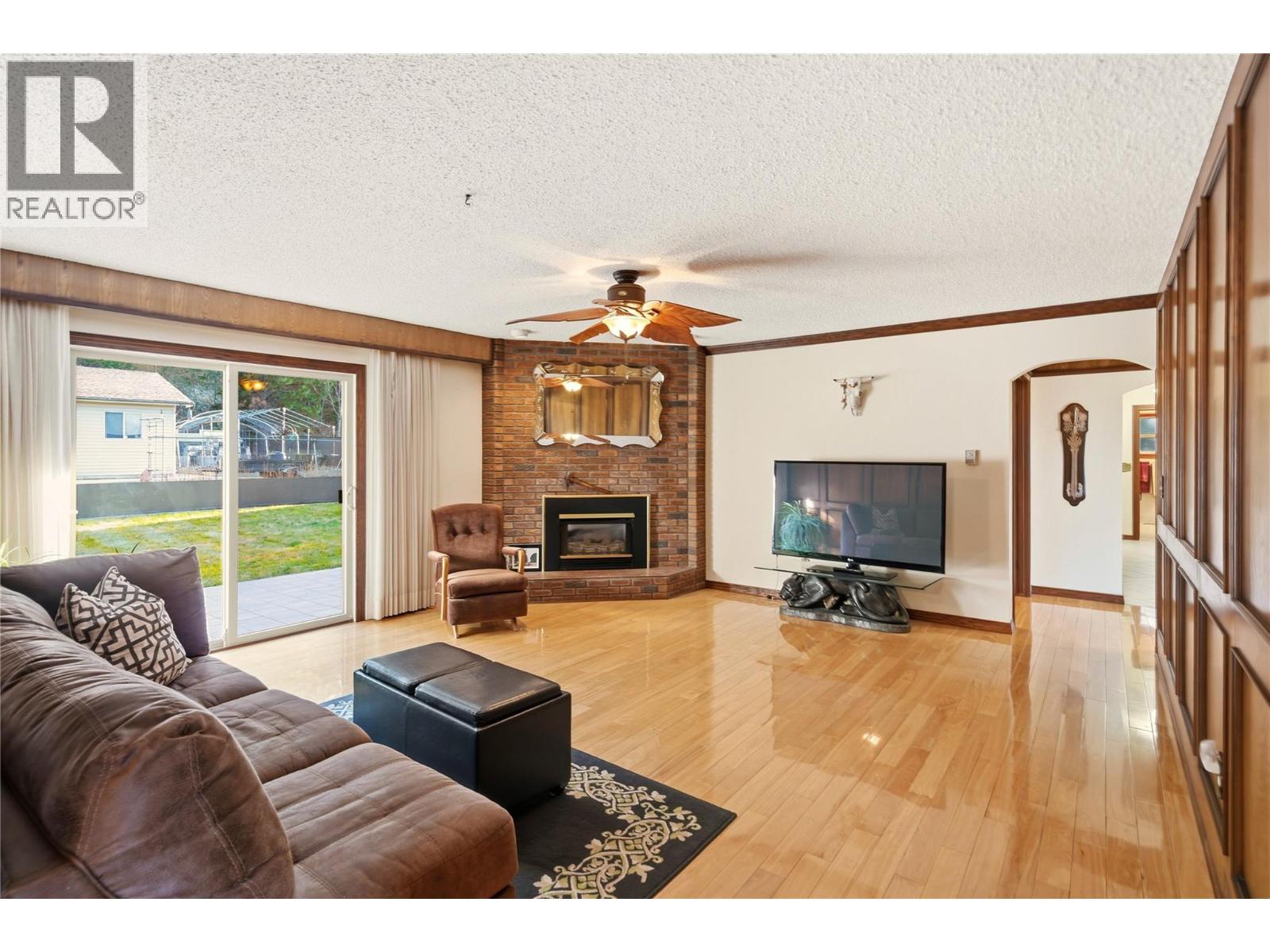  1099 DeHart Road, Kelowna