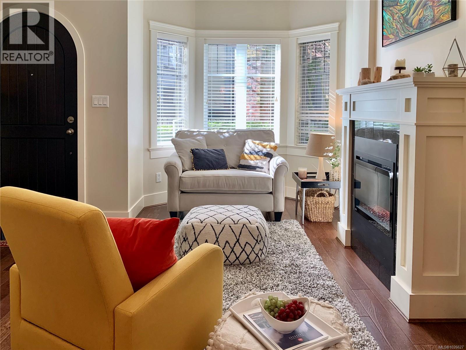 15 675 Superior Street, Victoria