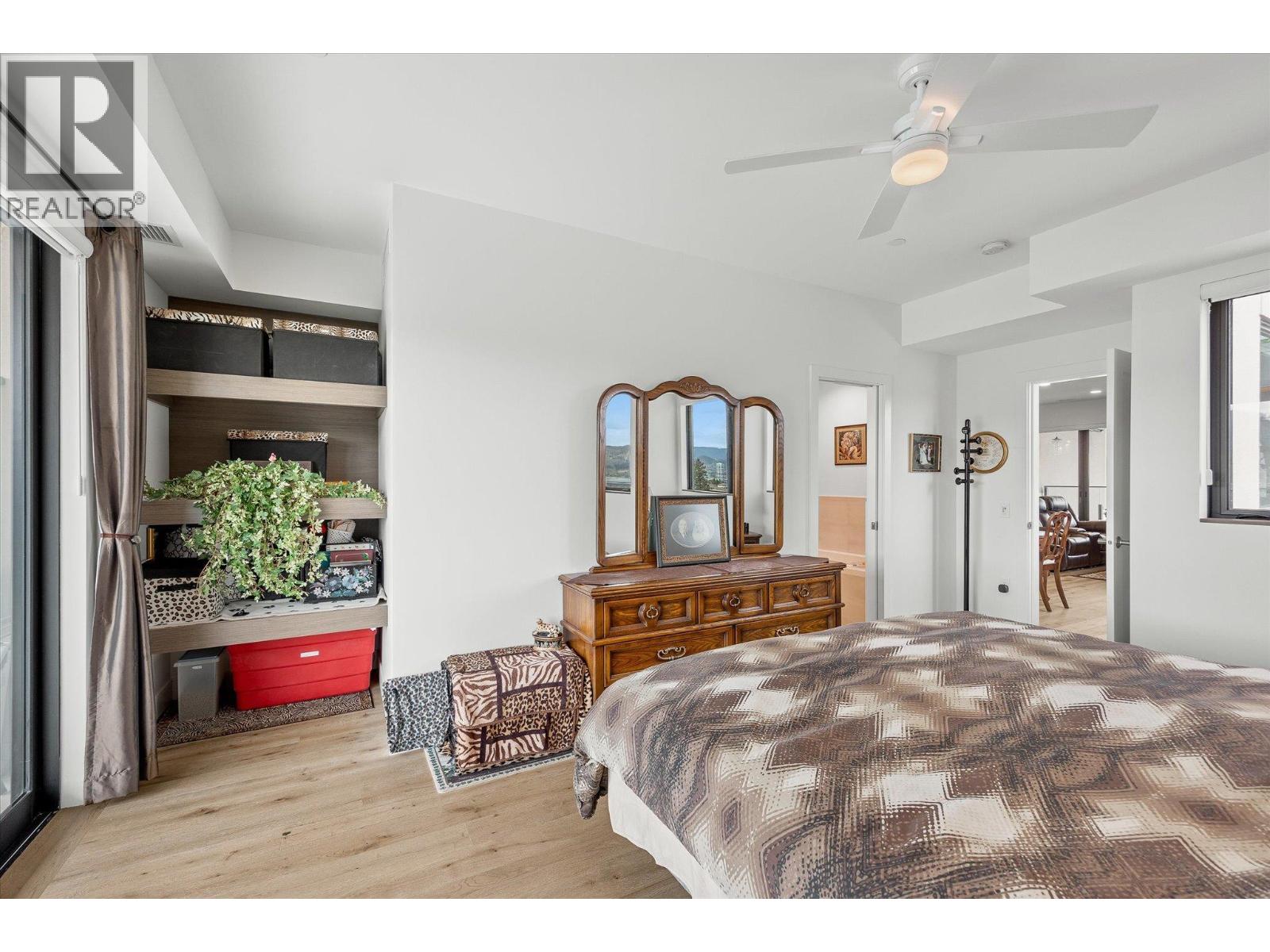 #3405 3000 Ariva Drive - 27