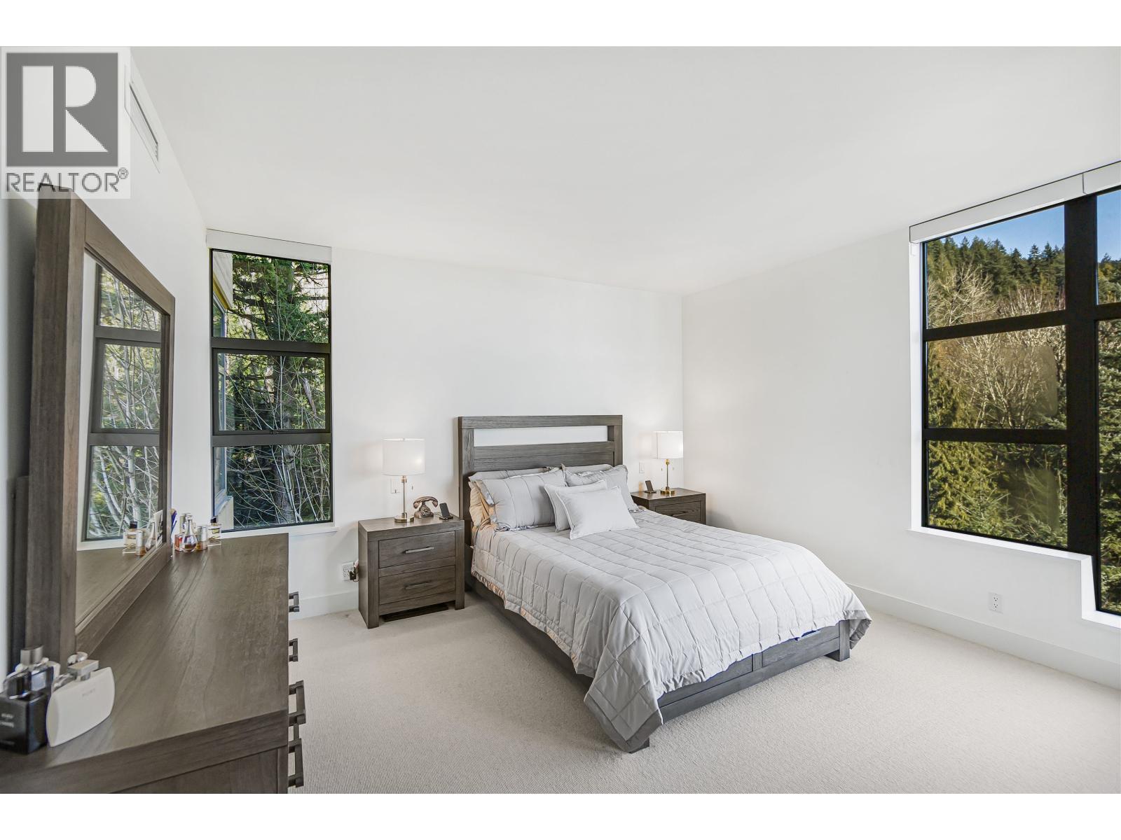 1001 3315 CYPRESS PLACE, West Vancouver